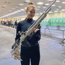 Остапенко Кристіна